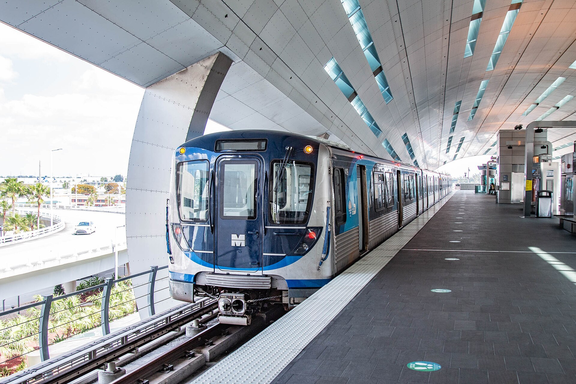 MDT Orange Line | Hitachi | Miami Airport Station (Metrorail (Miami-Dade County))