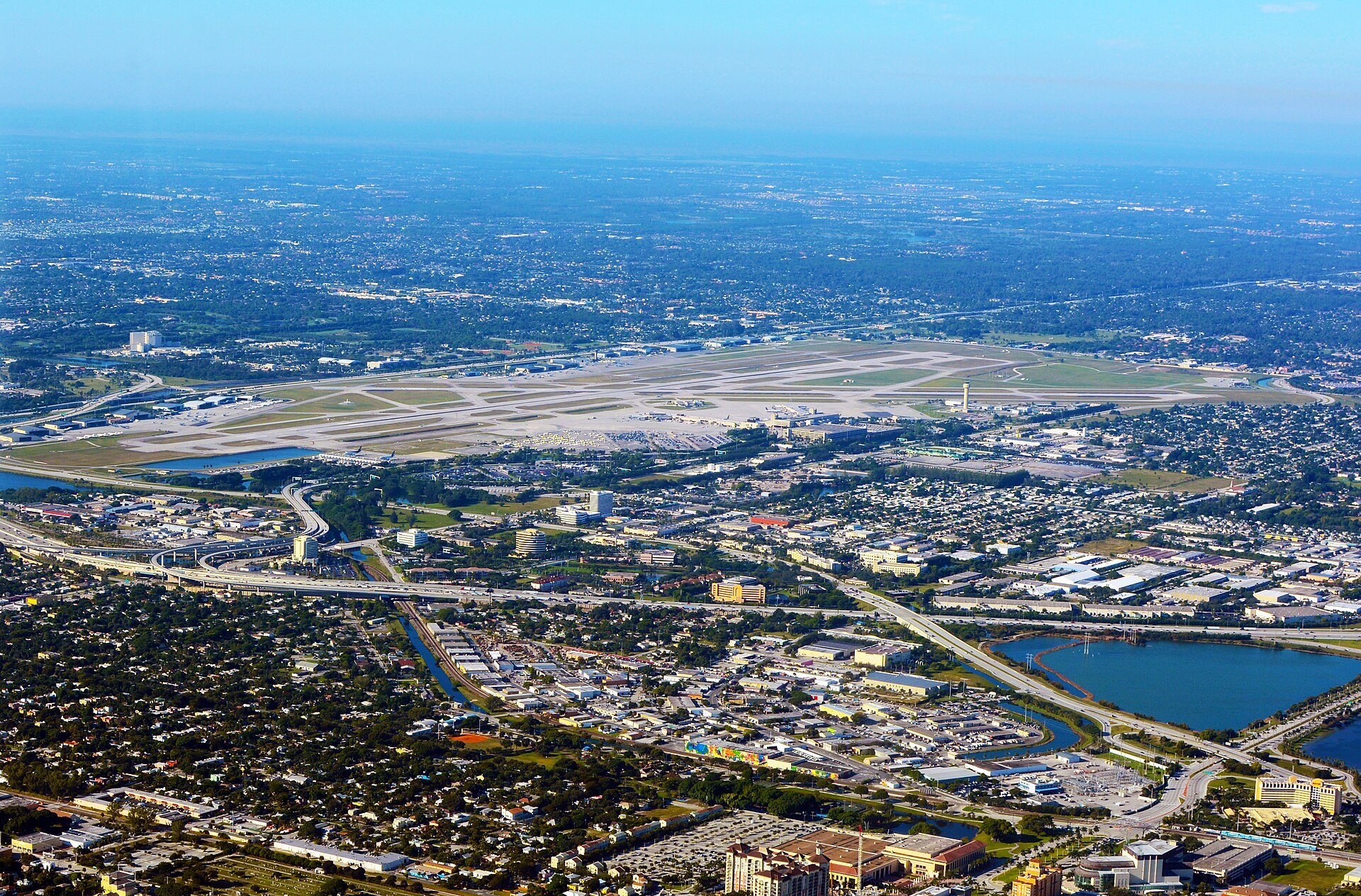 Palm Beach International Airport guide for travelers