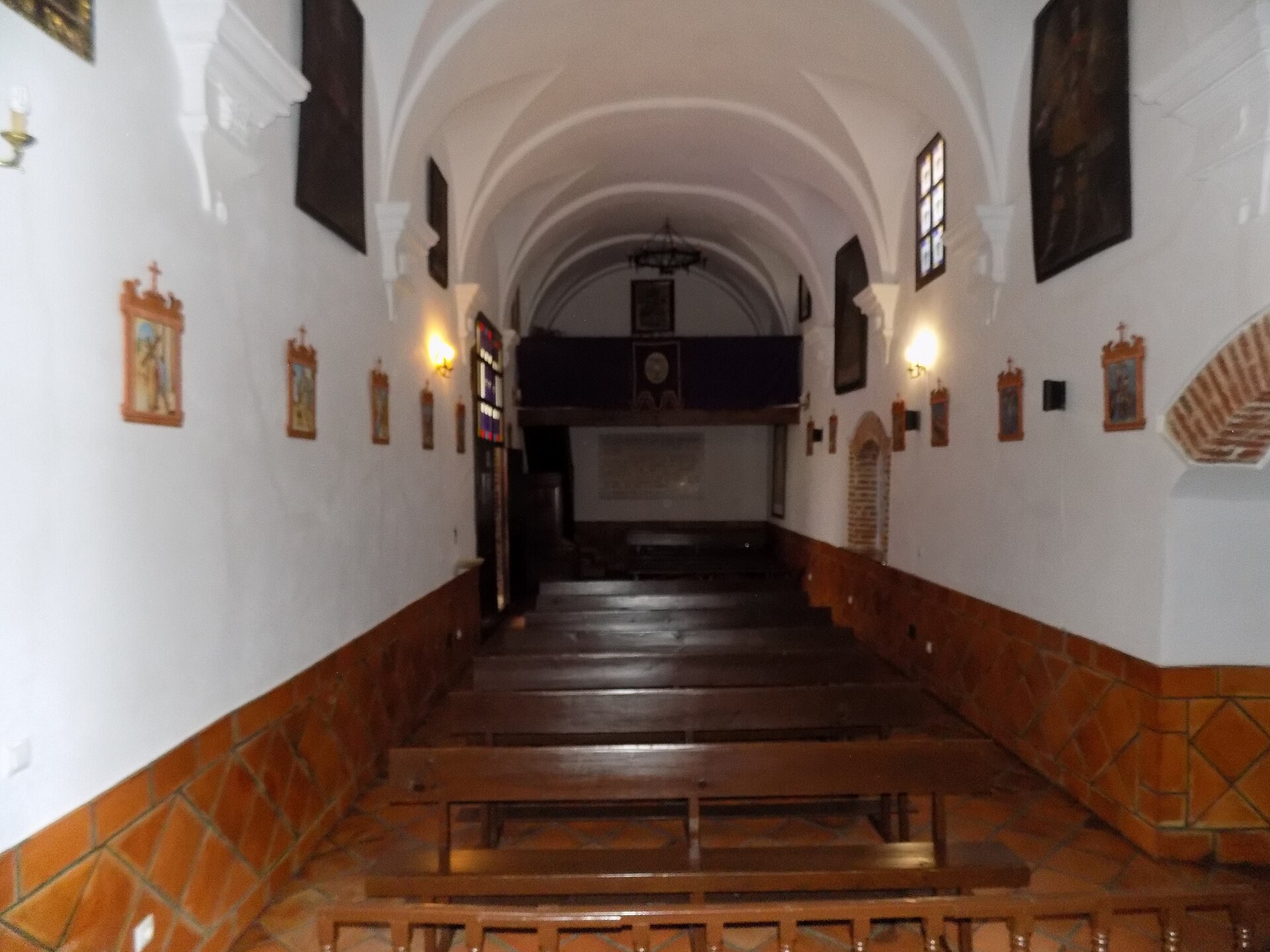 Vista general del interior de la Ermita de la Caridad de Fuente Obejuna , provincia de Córdoba , ( España ). (Ermita de la Caridad)